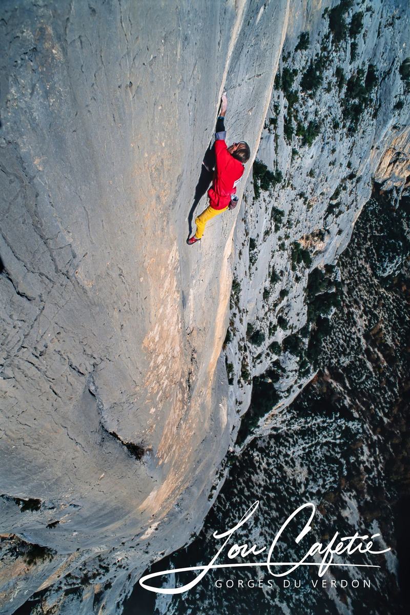 Lou Cafetié poster: a climber on the rock face above the Verdon